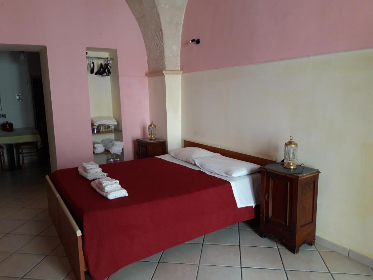 Ferienwohnung Centro Storico Brindisi Exterior foto