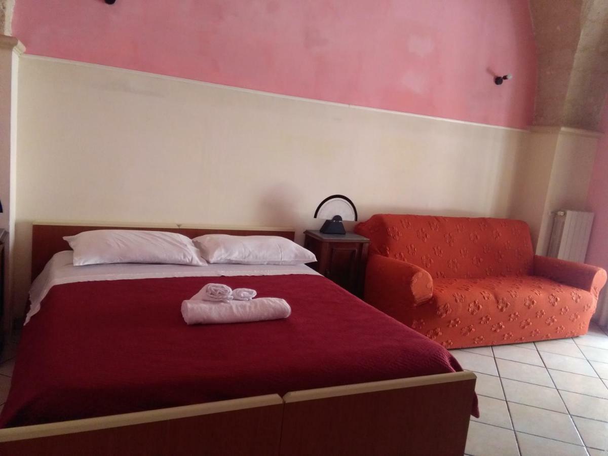Ferienwohnung Centro Storico Brindisi Exterior foto